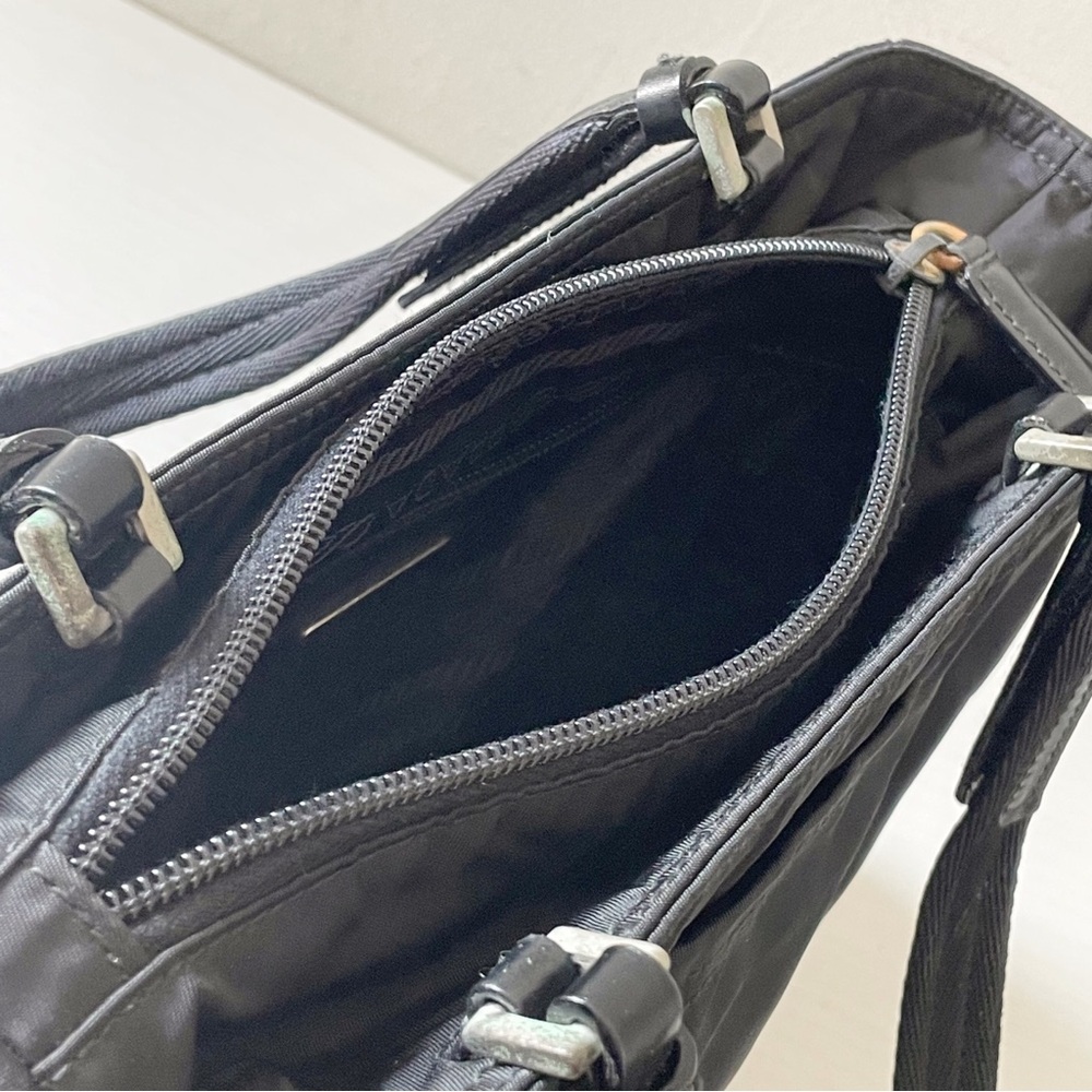 Prada black Tessuto town nylon and leather Y2K zip tote bag vintage - Picture 8 of 13